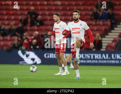 Middlesbrough, Royaume-Uni. 03 octobre 2023. Tommy Smith de Middlesbrough se réchauffe avant le Sky Bet Championship Match Middlesbrough vs Cardiff City au Riverside Stadium, Middlesbrough, Royaume-Uni, le 3 octobre 2023 (photo de Nigel Roddis/News Images) à Middlesbrough, Royaume-Uni le 10/3/2023. (Photo Nigel Roddis/News Images/Sipa USA) crédit : SIPA USA/Alamy Live News Banque D'Images