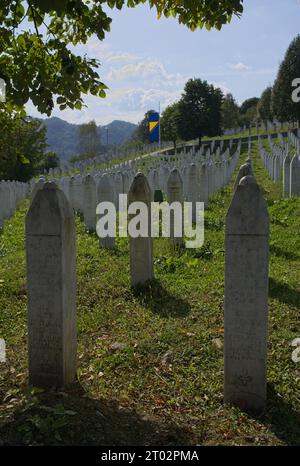 Potocari, Bosnie-Herzégovine - 2 octobre 2023 : Srebrenica - Potocari Memorial Center. C'est le plus grand génocide en Europe depuis la Seconde Guerre mondiale Banque D'Images