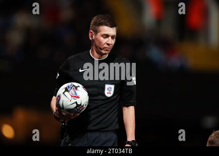 Ipswich, Royaume-Uni. 03 octobre 2023. Arbitre Matt Donohue lors du match du championnat EFL Ipswich Town FC contre Hull City FC SKY BET à Portman Road, Ipswich, Royaume-Uni le 3 octobre 2023 Credit : Every second Media/Alamy Live News Banque D'Images