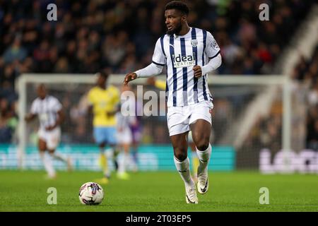 West Bromwich, Royaume-Uni. 03 octobre 2023. Cédric Kipré de West Bromwich Albion en action lors de l'EFL Sky Bet Championship match entre West Bromwich Albion et Sheffield Wednesday aux Hawthorns, West Bromwich, Angleterre le 3 octobre 2023. Photo de Stuart Leggett. Usage éditorial uniquement, licence requise pour un usage commercial. Aucune utilisation dans les Paris, les jeux ou les publications d'un seul club/ligue/joueur. Crédit : UK Sports pics Ltd/Alamy Live News Banque D'Images