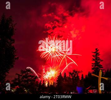 Salmon Run dans la rivière Ganaraska. Port Hope, ONTARIO. Canada Banque D'Images