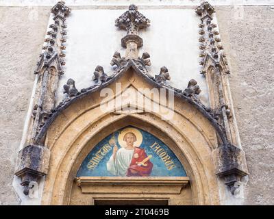 Fresco Sanctus Jacobus, Eglise paroissiale catholique de Saint-Jacques-l'ancien, Krieglach, Muerztal, Styrie, Autriche Banque D'Images