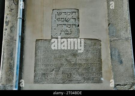 Inscription hébraïque, 14e siècle., hôpital, Samuel ha-Sardi. Carrer ;Marlet, Barcelone, Catalogne, Espagne. Banque D'Images