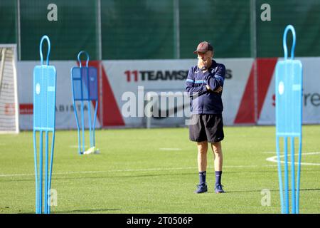 Entraîneur Christian Streich (SC Freiburg) beim Abschlusstraining vor Fussball-Europa-League - 2. Spieltag, SC Freiburg - West Ham United Banque D'Images