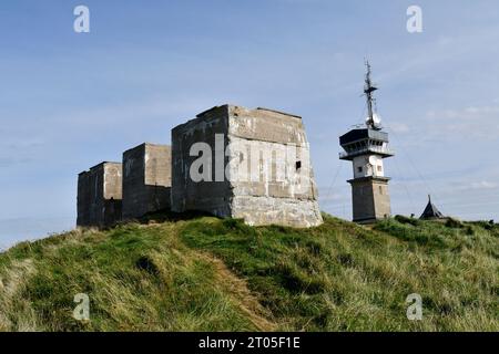 Les restes du bunker radar Mammut allemand de la Seconde Guerre mondiale à Cap Faginet, Fécamp, France, France, France, Normandie, 2023 Banque D'Images