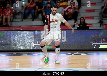 30 septembre 2023 Murcia ; Espagnol Fabricio Bastezini 'Gadeia' joueur d'aile d'ElPozo lors du match de football en salle de première division, entre les Banque D'Images