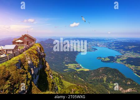 Schafberges aufgenommen, paysage de montagne à Salzkammergut, haute-Autriche. Vue du pic de Schafberg à Mondsee, Autriche. Himmelspforte Schafberg in Banque D'Images