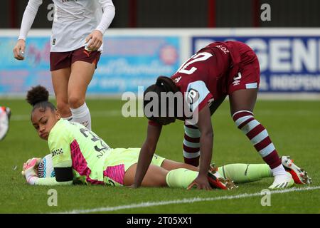 Londres, Royaume-Uni. 1 octobre 2023. Khiara Keating lors de la rencontre Barclays WSL entre West Ham et Man City au Chigwell Construction Stadium. Banque D'Images