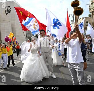 Jérusalem, Israël. 04 octobre 2023. Les pèlerins chrétiens pro-israéliens participent à la Parade annuelle de Jérusalem pendant la fête juive de Soukcot, la fête des Tabernacles, le mercredi 4 octobre 2023, à Jérusalem. Photo de Debbie Hill/ crédit : UPI/Alamy Live News Banque D'Images