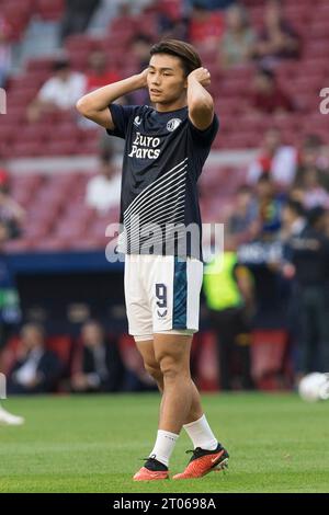 MADRID, ESPAGNE - 4 octobre : Ayase Ueda de Feyenoord lors du match de l'UEFA CHAMPIONS LEAGUE 2023/24 entre l'Atletico de Madrid et Feyenord au stade Civitas Metropolitano. Crédit : Guille Martinez/AFLO/Alamy Live News Banque D'Images