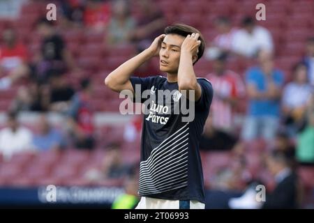 MADRID, ESPAGNE - 4 octobre : Ayase Ueda de Feyenoord lors du match de l'UEFA CHAMPIONS LEAGUE 2023/24 entre l'Atletico de Madrid et Feyenord au stade Civitas Metropolitano. Crédit : Guille Martinez/AFLO/Alamy Live News Banque D'Images