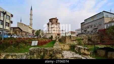 Située à Edirne, en Turquie, la tour macédonienne a été construite pendant la période romaine. Banque D'Images