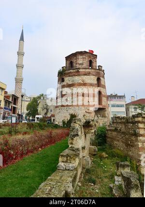 Située à Edirne, en Turquie, la tour macédonienne a été construite pendant la période romaine. Banque D'Images