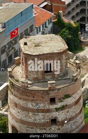 Située à Edirne, en Turquie, la tour macédonienne a été construite pendant la période romaine. Banque D'Images