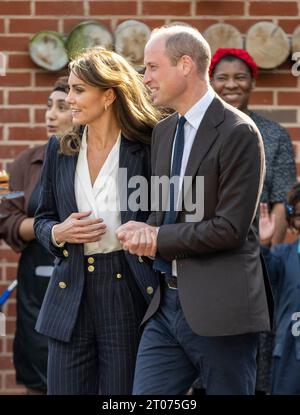 Cardiff, pays de Galles, Royaume-Uni. 03 octobre 2023. Le Prince William, Prince de Galles et Catherine, Princesse de Galles visitent le Pavillon Grange pour célébrer la Beg Banque D'Images