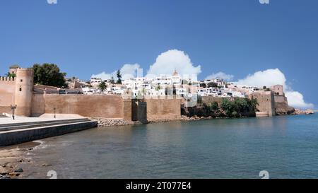 Rabat, Maroc - 9 septembre 2022 : Kasbah d'Oudayas forteresse à Rabat Maroc, une destination touristique populaire et la maison à un certain nombre de monume historique Banque D'Images