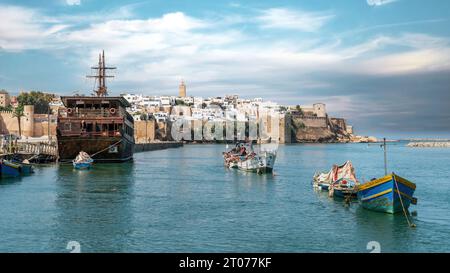 Rabat, Maroc - 9 septembre 2022 : Kasbah d'Oudayas forteresse à Rabat Maroc, une destination touristique populaire et la maison à un certain nombre de monume historique Banque D'Images