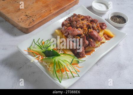 présentation des aliments à base de steak en morceaux de bœuf Banque D'Images