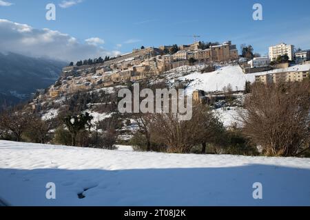 Civitella del Tronto dans les Abruzzes italie Banque D'Images