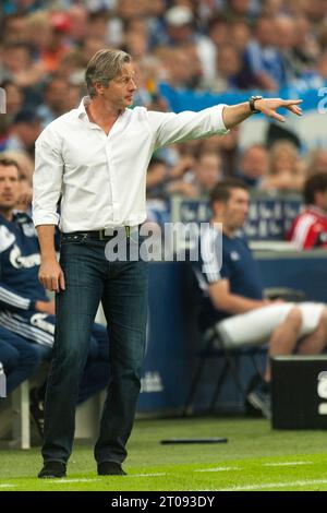 Jens Keller Trainer Schalke 04 FC Schalke 04 - Hamburger SV 3:3 Fußball Bundesliga in Gelsenkirchen, Deutschland Am 11.08.2013 Banque D'Images