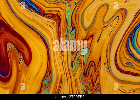 Cadre complet de mélange abstrait de différentes couleurs avec de l'eau claire Banque D'Images
