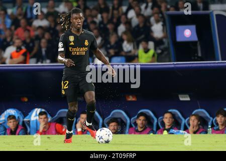 Eduardo Camavinga du Real Madrid CF en action lors de la Leaguematch des champions de l'UEFA entre SSC Napoli et Real Madrid CF au Stadio Maradona le 3 octobre 2023 à Naples, Italie . Banque D'Images
