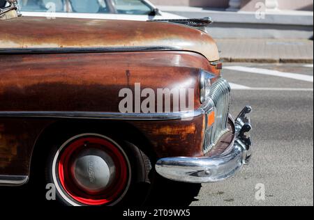 Minsk, Biélorussie, octobre 2023 - automobile vintage américaine DeSoto. Vieille voiture rétro Banque D'Images