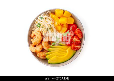 Poke bol avec crevettes isolé sur fond blanc. Vue de dessus. Photo de haute qualité Banque D'Images