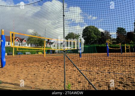 Centre de volleyball de plage Victoria Park, Cardiff. Prise en octobre 2023. Banque D'Images