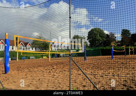 Centre de volleyball de plage Victoria Park, Cardiff. Prise en octobre 2023. Banque D'Images