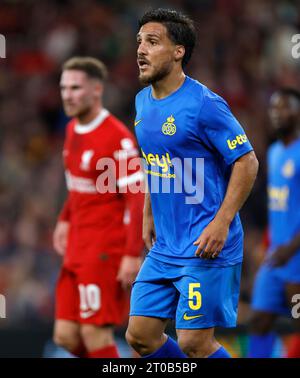 Alexis Mac Allister de Liverpool (arrière-plan et Kevin Mac Allister de l'Union SG lors du match du Groupe E de l'UEFA Europa League à Anfield, Liverpool. Date de la photo : jeudi 5 octobre 2023. Banque D'Images