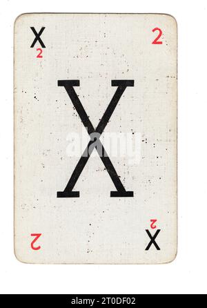 Une carte à jouer vintage Lexicon avec la lettre X sur un fond blanc. Banque D'Images