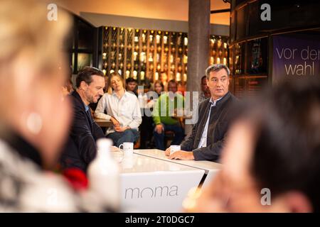 Ministerpräsident Markus Söder ( CSU ) BEI der ZDF Morgenmagazin zur Bayerischen Landtagswahl im Paulaner Nockherberg am 6.10.2023 in München. -- le ministre président Markus Söder ( CSU ) au ZDF Morning Magazine sur les élections de l'État bavarois au Paulaner Nockherberg le 6 octobre 2023 à Munich, en Allemagne. (Photo Alexander Pohl/Sipa USA) crédit : SIPA USA/Alamy Live News Banque D'Images