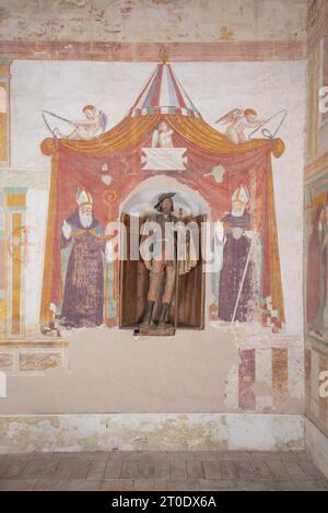 Monteleone di Fermo (Italie, Marches - province de Fermo) Église Misericordia. Allée droite, autel de San Rocco. Vincenzo Pagani et atelier, Sant'Antonio Abate et Sant'Abate, fresque, 16e siècle Banque D'Images