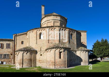 Montecosaro (Marche - Mc). église Santa Maria in Piè di Chienti Banque D'Images