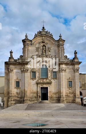 Matera (Italie, Basilicate, province de Matera). piazza San Francesco. Église de San Francesco d'Assisi Banque D'Images