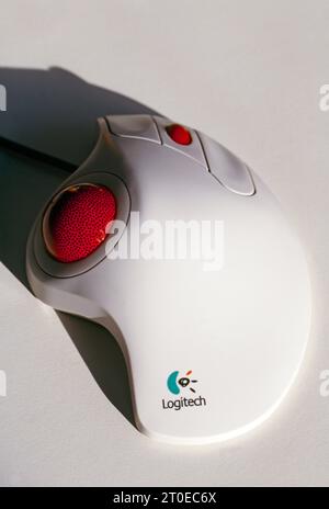 Souris d'ordinateur ergonomique Logitech Track ball Banque D'Images