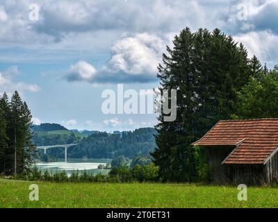 Dans le paysage moraine au-dessus du réservoir de Schongau Lech, au sud de Schongau Banque D'Images