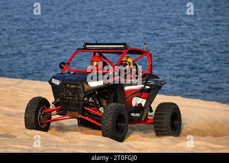 Doha, Qatar. 04 octobre 2023. Valtteri Bottas (fin) Alfa Romeo F1 Team - Desert Dune Buggy Experience. Championnat du monde de Formule 1, Rd 18, Grand Prix du Qatar, mercredi 4 octobre 2023. Doha, Qatar. Crédit : James Moy/Alamy Live News Banque D'Images