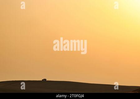 Doha, Qatar. 04 octobre 2023. Alfa Romeo F1 Team - Desert Dune Buggy Experience. Championnat du monde de Formule 1, Rd 18, Grand Prix du Qatar, mercredi 4 octobre 2023. Doha, Qatar. Crédit : James Moy/Alamy Live News Banque D'Images