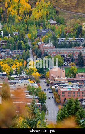 Première neige un matin d'automne à Aspen, Colorado Banque D'Images