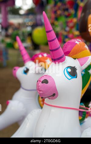 2023 Virginia State Fair, Doswell, va - les prix attendent les gagnants au pavillon des jeux Banque D'Images