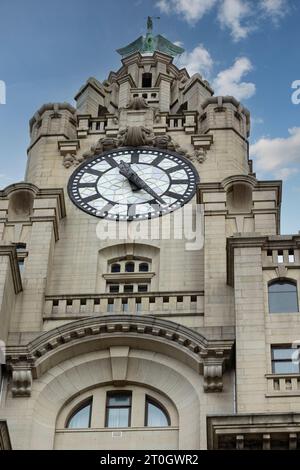 Liverpool, royaume-uni 16 mai 2023 gros plan d'une tour du Royal Liver Building à Liverpool, Royaume-Uni Banque D'Images