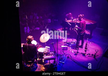 Paris, France. 06 octobre 2023. Le groupe de jazz britannique Mammal Hands a joué à Paris. Le groupe de jazz britannique de Norwich Mammal Hands s'est produit au café de la danse à Paris, en France. Crédit : SOPA Images Limited/Alamy Live News Banque D'Images