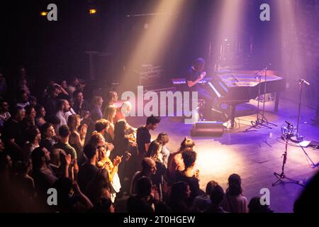 Paris, France. 06 octobre 2023. Le groupe de jazz britannique Mammal Hands a joué à Paris. Le groupe de jazz britannique de Norwich Mammal Hands s'est produit au café de la danse à Paris, en France. Crédit : SOPA Images Limited/Alamy Live News Banque D'Images