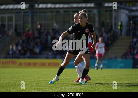 Francfort, Allemagne. 07 octobre 2023. Francfort, Allemagne, 7 octobre 2023 : Laura Freigang ( 10 Francfort ) lors du match de football Google Pixel Frauen-Bundesliga entre l'Eintracht Francfort et le RB Leipzig au Stadion am Brentanobad à Francfort, Allemagne. (Julia Kneissl/SPP) crédit : SPP Sport Press photo. /Alamy Live News Banque D'Images