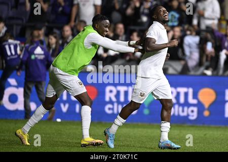 Bruxelles, Belgique. 07 octobre 2023. Francis Amuzu d'Anderlecht célèbre après avoir marqué le but de 3 à 1 lors d'un match de football entre le RSC Anderlecht et KV Mechelen, le jour 10 de la première division du championnat de Belgique 2023-2024 'Jupiler Pro League', à Bruxelles, le samedi 07 octobre 2023. BELGA PHOTO LAURIE DIEFFEMBACQ crédit : Belga News Agency/Alamy Live News Banque D'Images