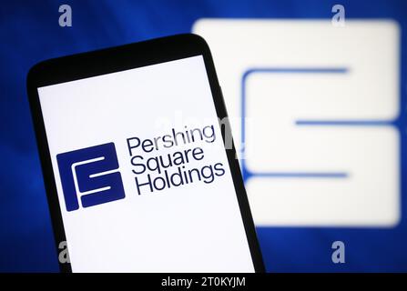 Ukraine. 08 octobre 2023. Sur cette photo, le logo Pershing Square Holdings Ltd. Est visible sur l'écran d'un smartphone. Crédit : SOPA Images Limited/Alamy Live News Banque D'Images