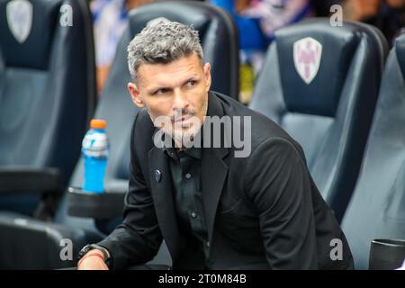 Monterrey, Mexique. 07 octobre 2023. 7 octobre 2023 ; Monterrey, Nuevo León, Mexique, Estádio BBVA ; Liga BBVA MX Round 12 match entre Monterrey Rayados et FC Juarez. Rayados Coach Fernando Ortiz crédit obligatoire : Toby Tande/PXImages crédit : PX Images/Alamy Live News Banque D'Images