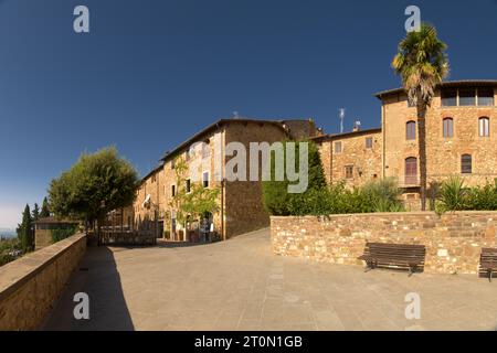 Via Vittorio Veneto à Barberino val d'Elsa, Toscane Banque D'Images